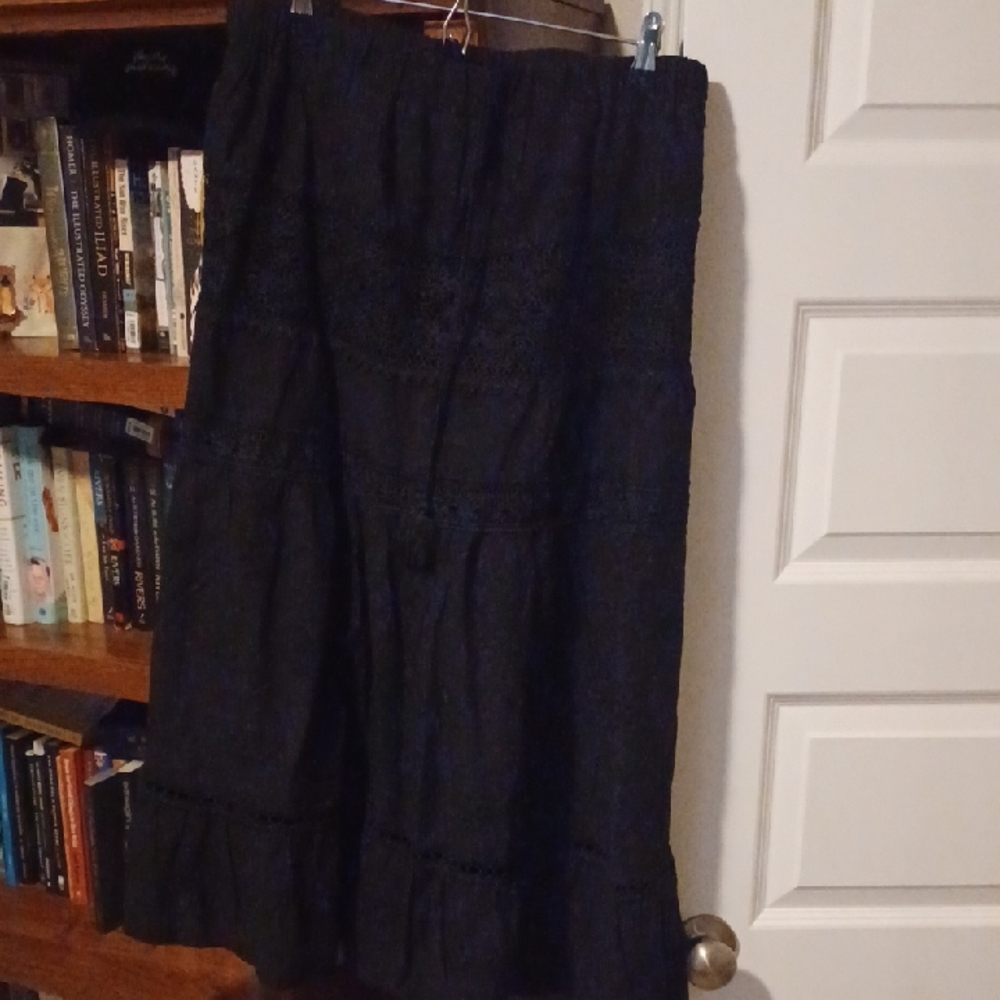 Ultra Pink Black Tiered Skirt